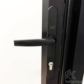 Дверная нажимная ручка BREMEN 92/30 для алюминиевых профильных дверей