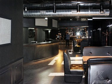 Интерьер бара
