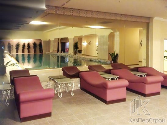Бассейн в « Fidelity Esentai Fit+Spa»