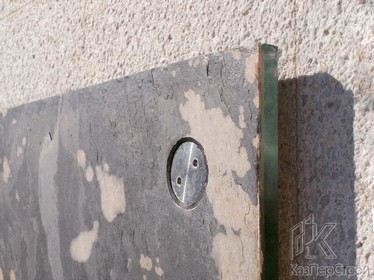 Стеклянная панель с каменным шпоном